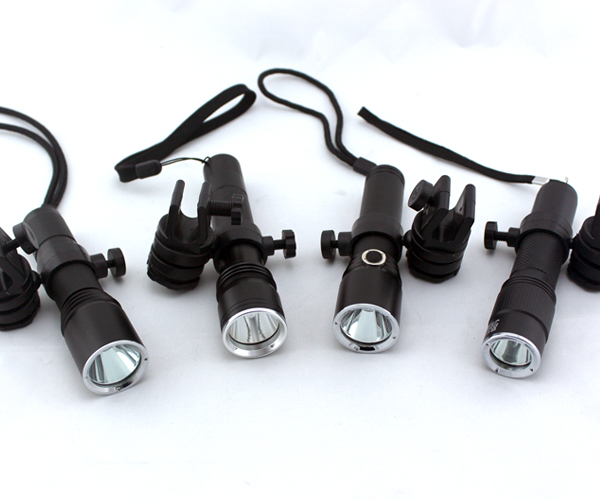 消防員佩戴式防爆照明燈