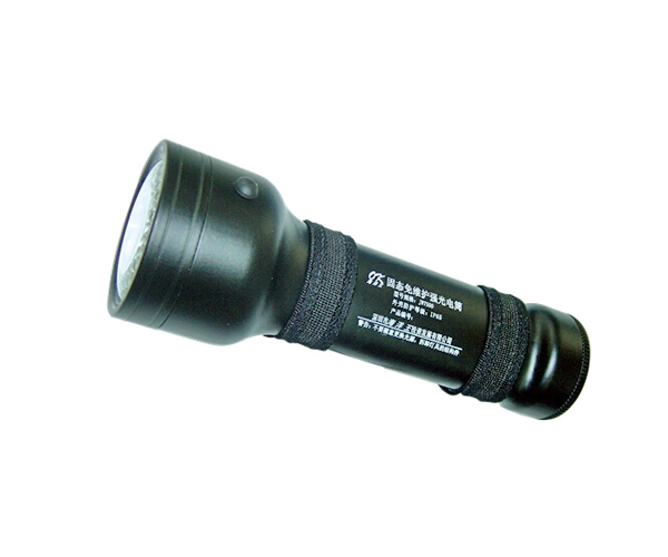 JW7500固態(tài)免維護(hù)強(qiáng)光手電筒
